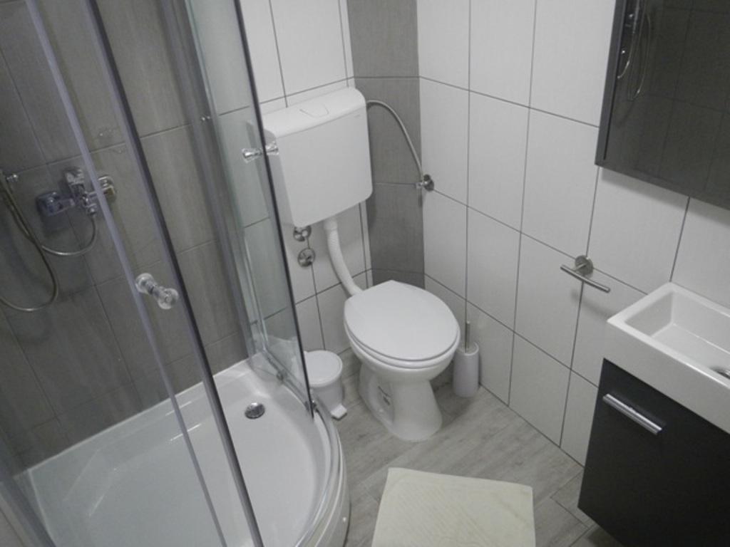 Apartments Valter 迪斯诺 外观 照片
